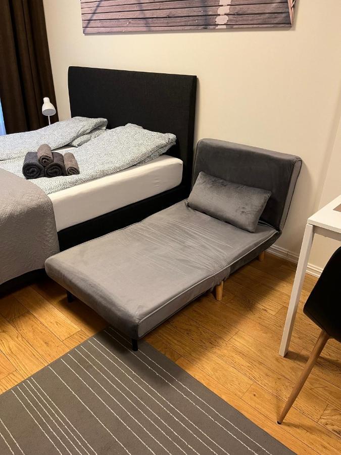 Mere Puiestee Apartment Tallinn Buitenkant foto