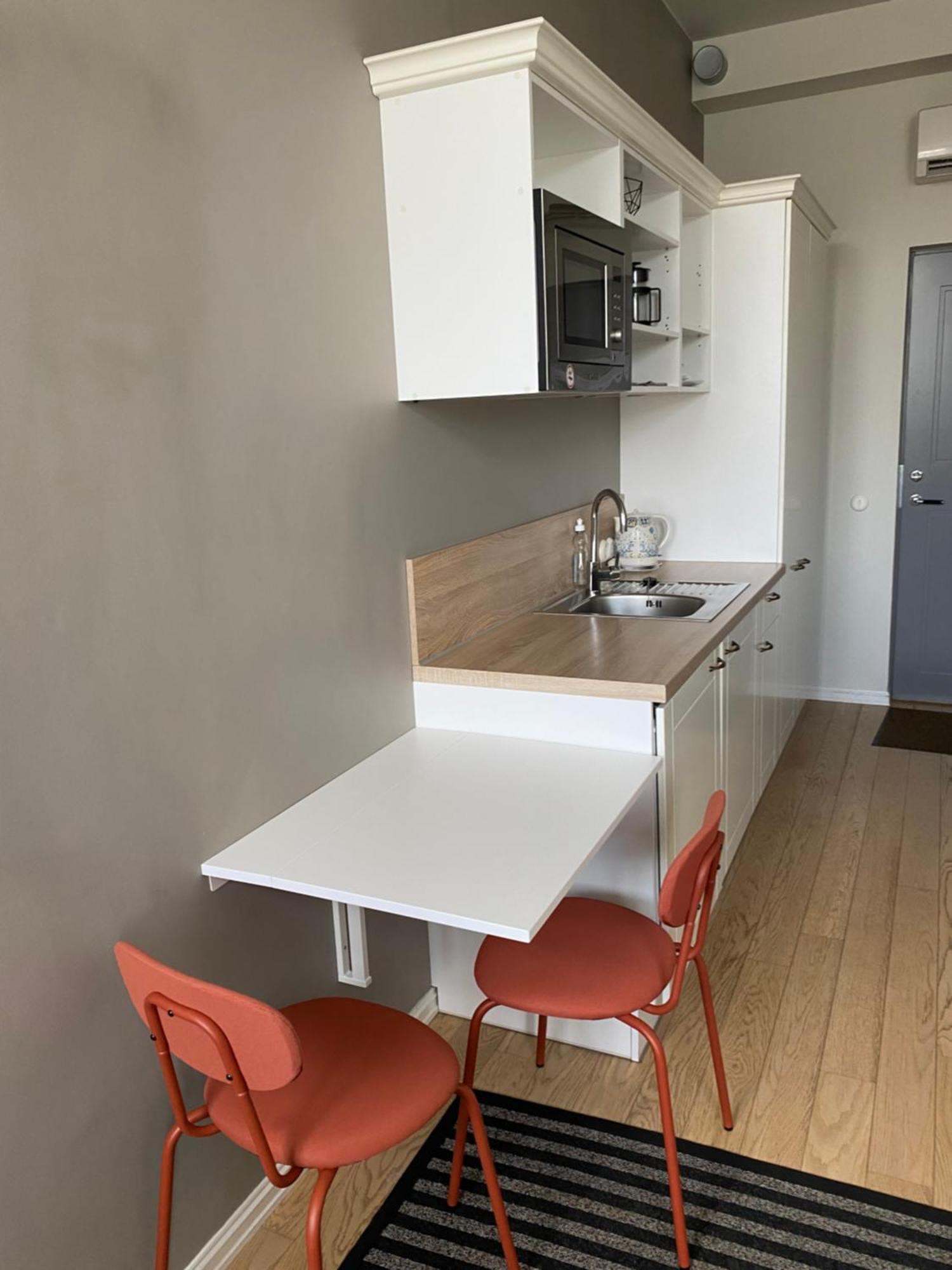 Mere Puiestee Apartment Tallinn Buitenkant foto
